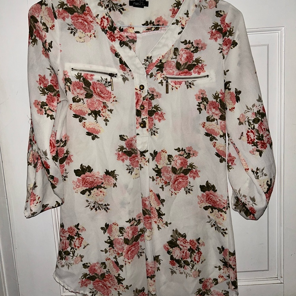 Rue21 White and Pink Floral Blouse